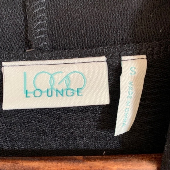 Logo Lounge By Lori Goldstein - Picture 4 of 7